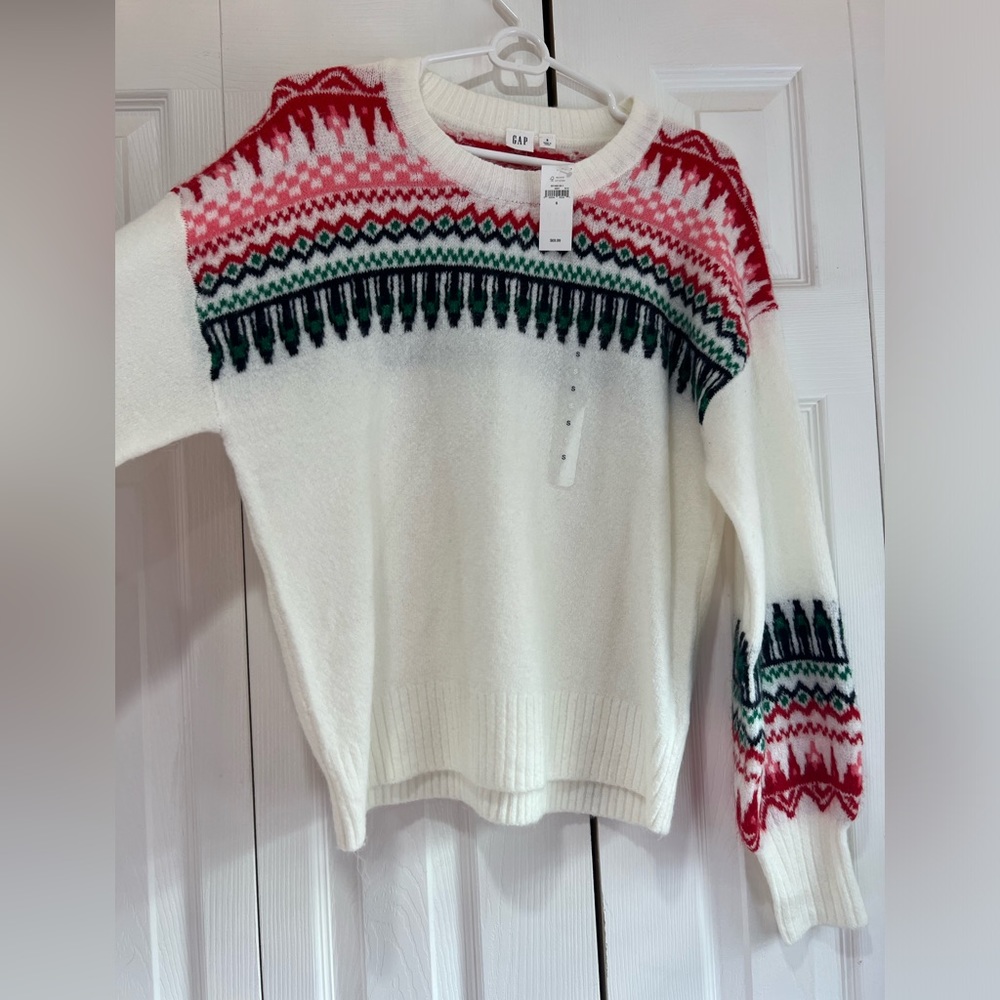 Gap Sweater